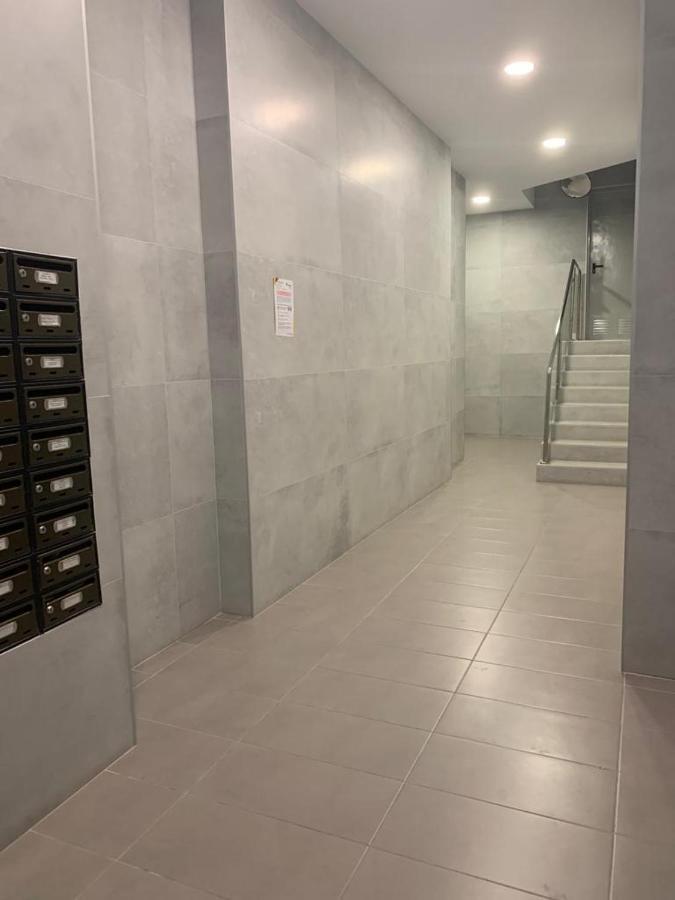 Habitacion Individual Apartment Валенсия Екстериор снимка
